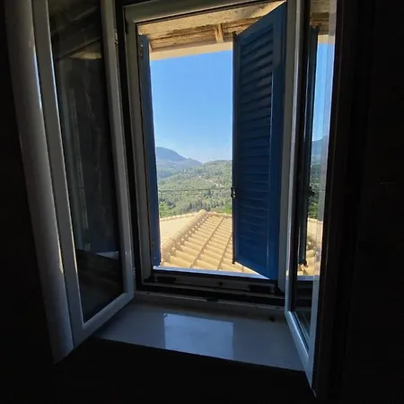 Soldatos Stone House *