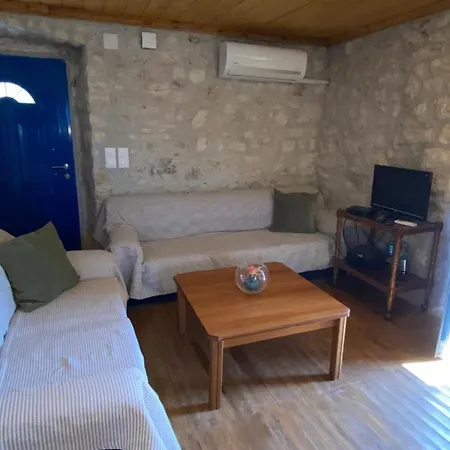 Soldatos Stone House *